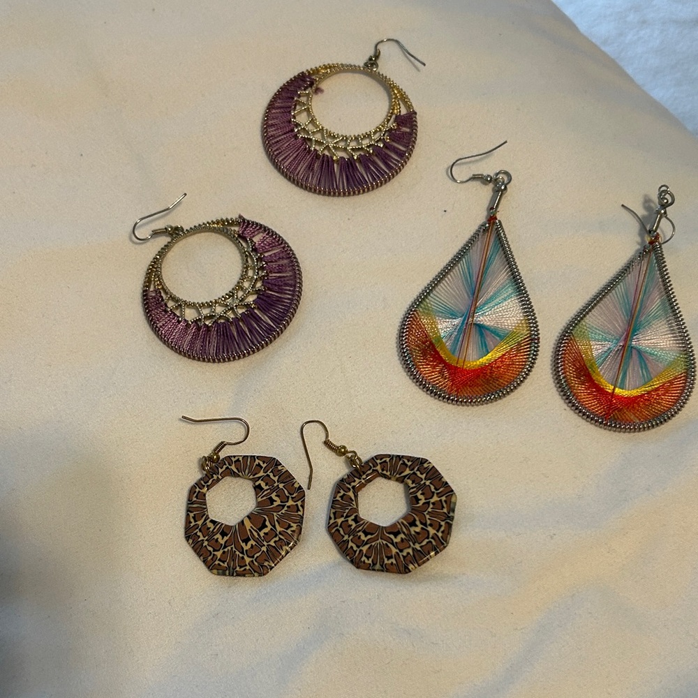Elegant Purple and Multicolor Earrings Set